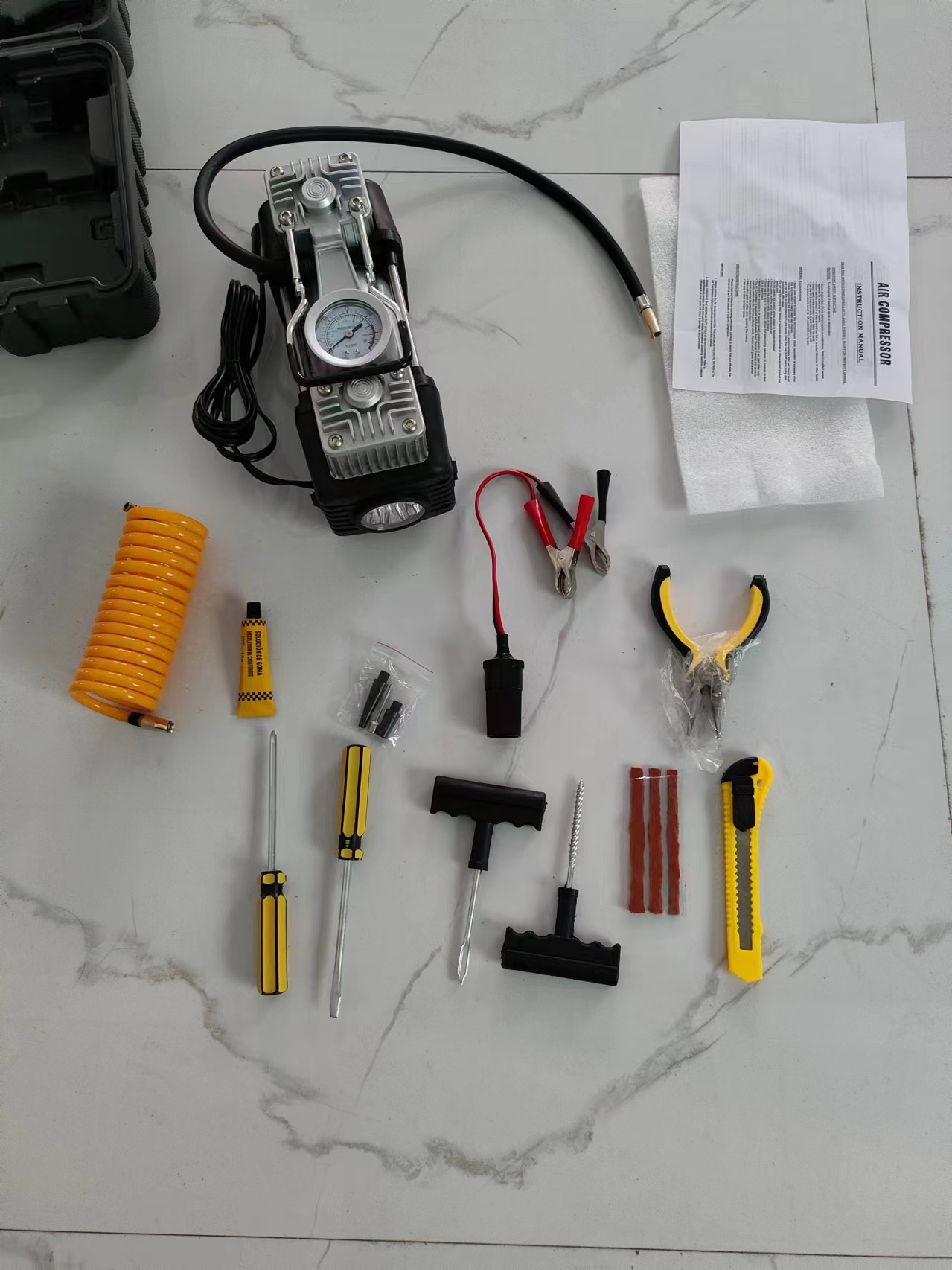 portable tire inflator